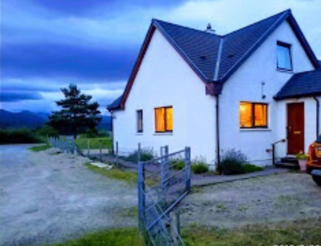 Brackenbrae Holiday Cottage Acharacle Eksteriør billede