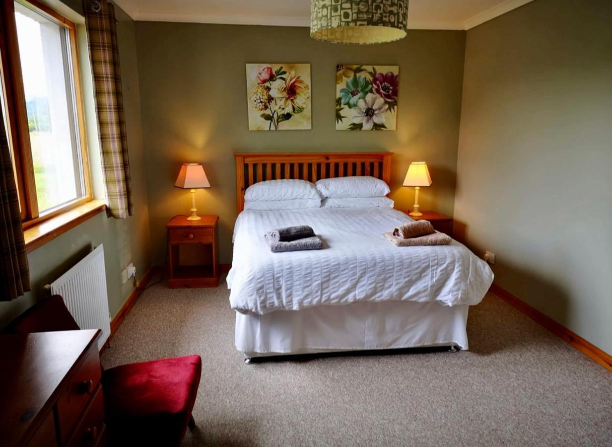Brackenbrae Holiday Cottage Acharacle Eksteriør billede